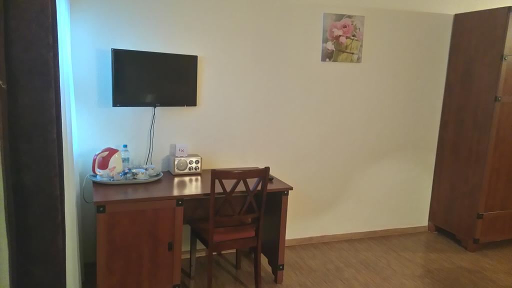 DalniaKarczma Biesiadna住宿加早餐旅馆 外观 照片