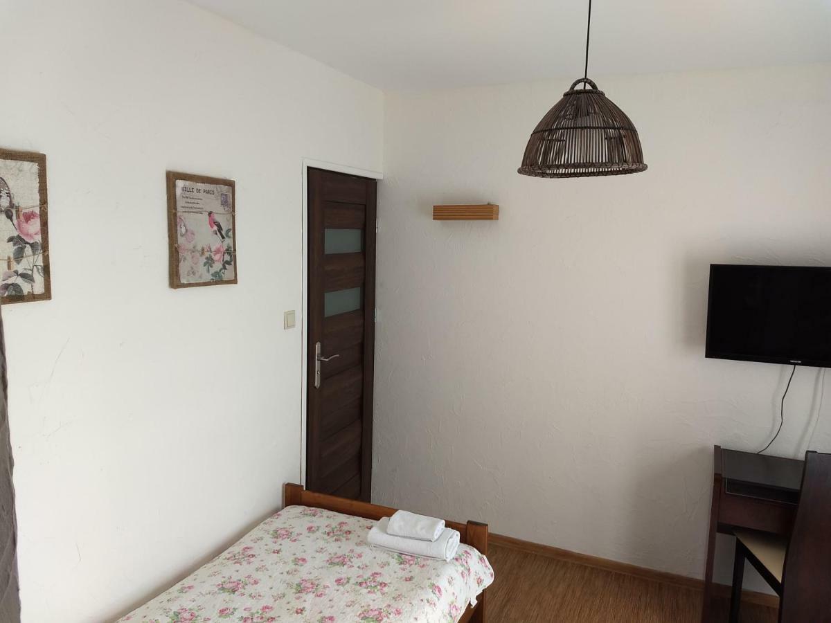 DalniaKarczma Biesiadna住宿加早餐旅馆 外观 照片